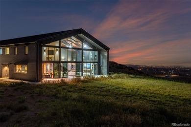 This Colorado retreat is not one of many, it is one of one. The - photo 3