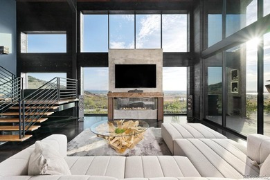 This Colorado retreat is not one of many, it is one of one. The - photo 7