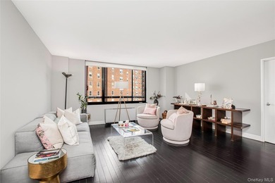 Over-sized one-bedroom condominium with a deeded parking space - photo 5