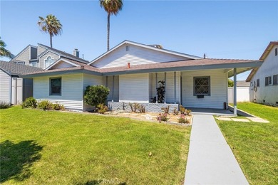 Welcome to this beautifully refreshed 4-bedroom, 2-bathroom - photo 1
