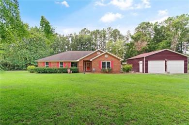 Lake Home Sale Pending in Brunswick, Georgia