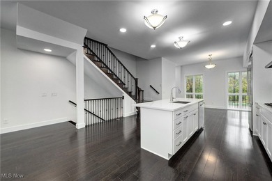Nestled along the shores of Lake Erie in the exclusive 700 Lake - photo 11