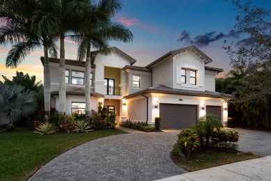 Lake Home For Sale in Delray Beach, Florida