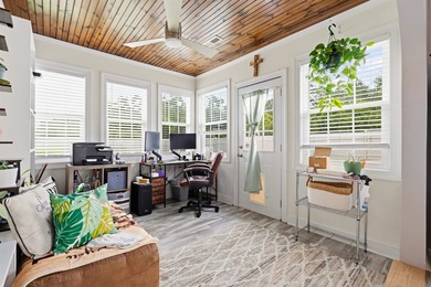 Welcome to 985 Bonita Loop, a beautifully maintained 3-bedroom - photo 17