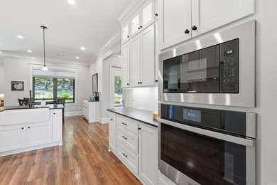 20 private acres. Custom modern farmhouse. Gated. NO HOA - photo 18