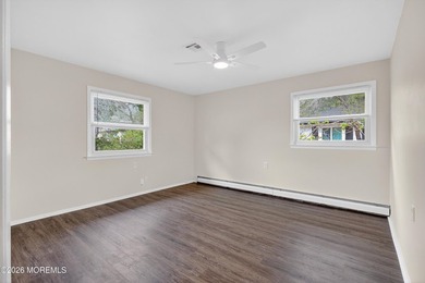 WELCOME to this NEWLY UPDATED 2-bedroom, 1-bath Sarasota Model - photo 23