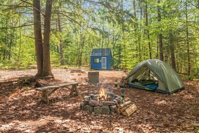 LOCATION, LOCATION, LOCATION!!! Tucked away in a peaceful - photo 4
