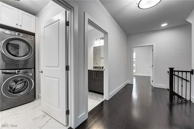 Nestled along the shores of Lake Erie in the exclusive 700 Lake - photo 36