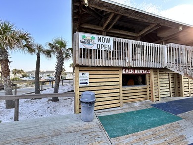 Fantastic location just steps from the beach, hot tubs and - photo 35