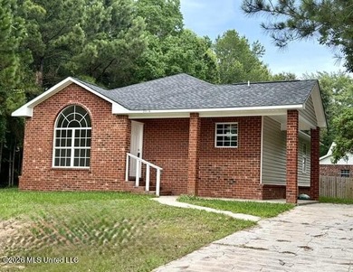 Perfect Starter Home -Buy for less than rent! Built in 2019 - photo 1