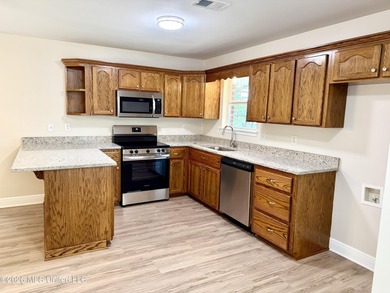 Perfect Starter Home -Buy for less than rent! Built in 2019 - photo 4