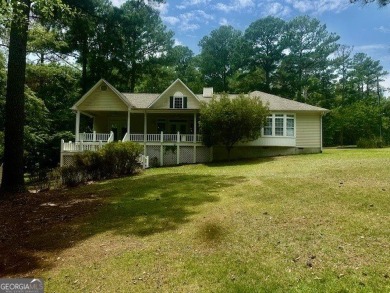 Lake Home For Sale in Milledgeville, Georgia