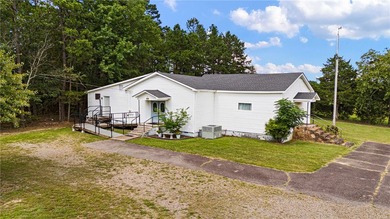 Beautifully maintained 2,950 sq. ft. church facility offering a - photo 5