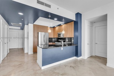 Welcome to your elegant urban oasis in the heart of downtown - photo 12