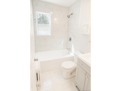 Welcome to this beautiful completely renovated 3-bedroom home - photo 15