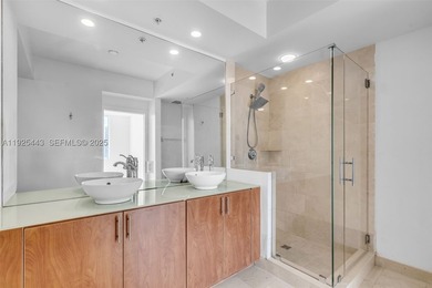 Welcome to your elegant urban oasis in the heart of downtown - photo 22