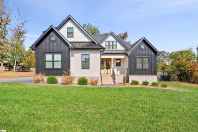 (private lake, pond, coastal) Home For Sale in Inman South Carolina