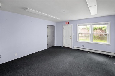 Welcome to 25-33 Francis Lewis Boulevard , Whitestone. This - photo 4