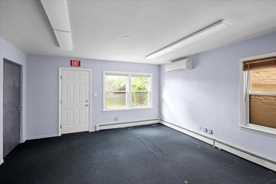 Welcome to 25-33 Francis Lewis Boulevard , Whitestone. This - photo 5