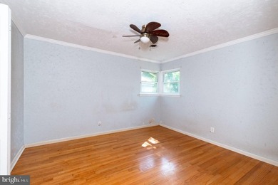 Welcome to lakefront living in Collings Lakes! This 3-bedroom - photo 24