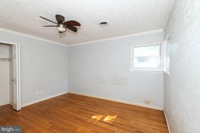 Welcome to lakefront living in Collings Lakes! This 3-bedroom - photo 25