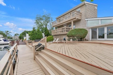 Waterfront Living at Its Finest! This exceptional waterfront - photo 28