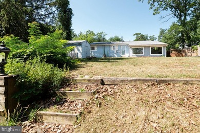 Welcome to lakefront living in Collings Lakes! This 3-bedroom - photo 30