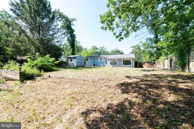 Welcome to lakefront living in Collings Lakes! This 3-bedroom - photo 31
