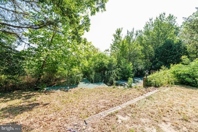 Welcome to lakefront living in Collings Lakes! This 3-bedroom - photo 34