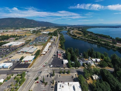 Separate lots for a total of 1.50 acres. 2 businesses plus - photo 5
