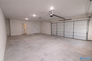 Located on the golf course in Cherokee Ridge, this move-in ready - photo 39