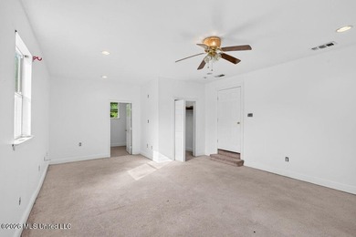 **Charming Bay Saint Louis Cottage - A Steal of a Deal!** - photo 7