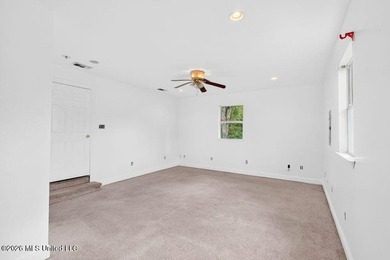 **Charming Bay Saint Louis Cottage - A Steal of a Deal!** - photo 8