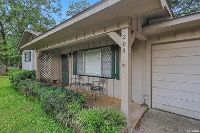 Welcome to 203 Halteria Point, recently remodeled, beautifully - photo 3