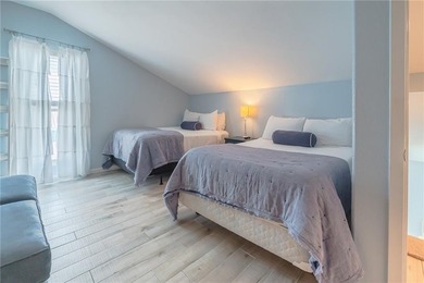 Corner unit, bay views, and income potential-this rare 2-bedroom - photo 12