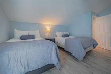 Corner unit, bay views, and income potential-this rare 2-bedroom - photo 13