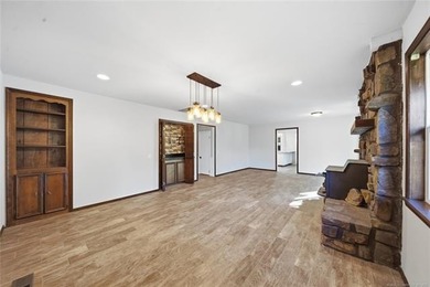 Amazing Property that offers everything you could want in - photo 18