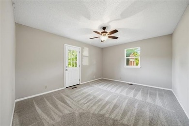 Amazing Property that offers everything you could want in - photo 22