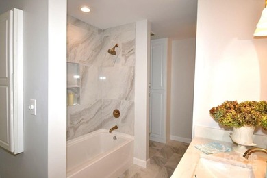 Welcome to this beautifully remodeled two-bedroom, two-bath - photo 25