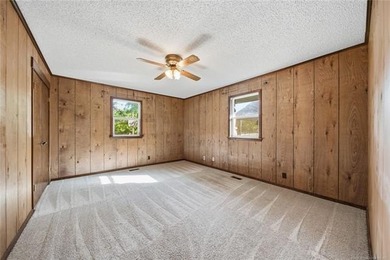Amazing Property that offers everything you could want in - photo 25