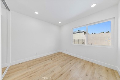 Welcome to this exquisitely renovated single-story home - photo 29
