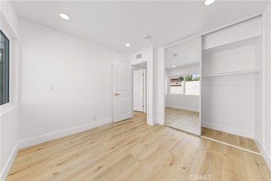 Welcome to this exquisitely renovated single-story home - photo 30