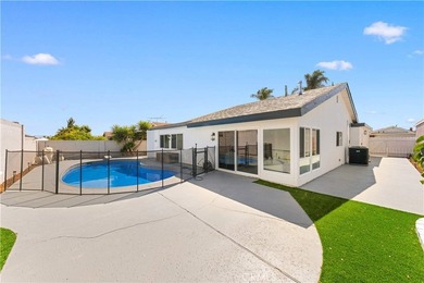 Welcome to this exquisitely renovated single-story home - photo 38