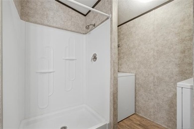 Amazing Property that offers everything you could want in - photo 42