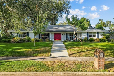 Lake Pinelock  Home For Sale in Orlando Florida