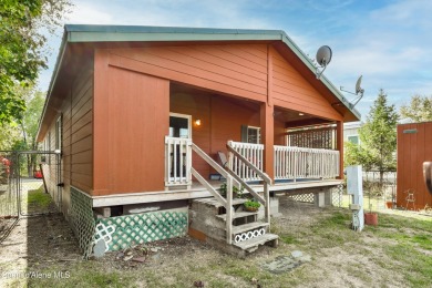 Lake Home For Sale in Hauser, Idaho