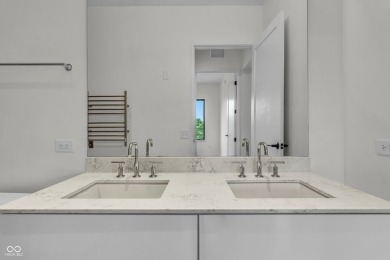 Enjoy an exclusive contemporary lifestyle downtown in Chatham