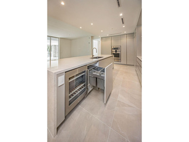 Welcome to Alina Residence!!! Luxury Apartments in the town of