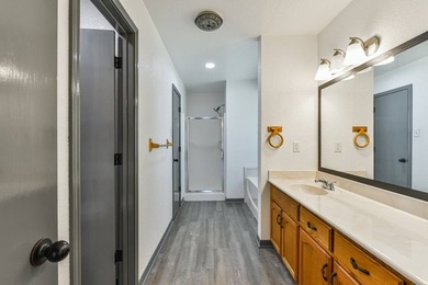 Large lots with a pool are becoming harder to find in this price - photo 21