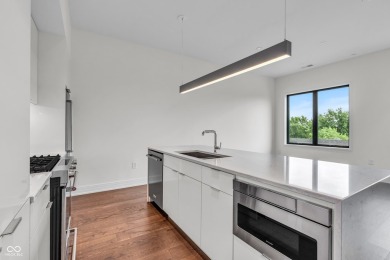 Enjoy an exclusive contemporary lifestyle downtown in Chatham